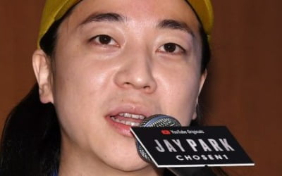 '6살 연하♥' 넉살, 결국 은퇴 선언했다…결혼 4년 만에 결심 "작업 거의 못해' ('라스')