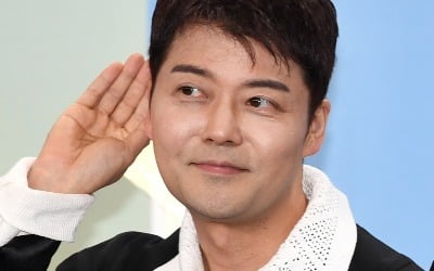 전현무, 결국 0%대 시청률 찍었다…4회 만에 결단 '2주 결방, 편성 시간 변경' ('혼자는못해')[종합]