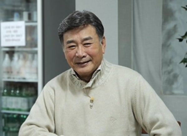 "김혜수 매일 업고 다녀"…유명 배우, 결국 촬영 중 부상 당했다 ('백반기행')