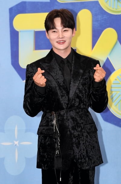 30대 유명 인기 남가수, 충격적인 가정사 고백했다…"변호사까지 만난 적 있어" ('말자쇼')