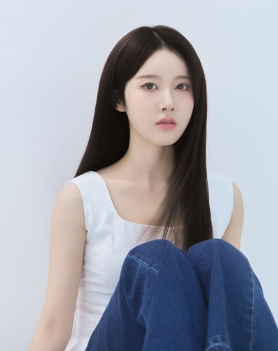 '아역 출신' 박남정 딸, 가수 데뷔 이어 또 확장 예고…4월 30일 첫 선 보인다 [공식]