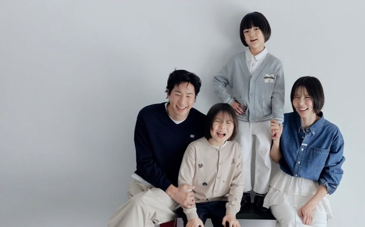 김나영 아들, 엄마보다 아빠 마이큐와 볼 부비부비 ♥스킨십…"우리 가족"