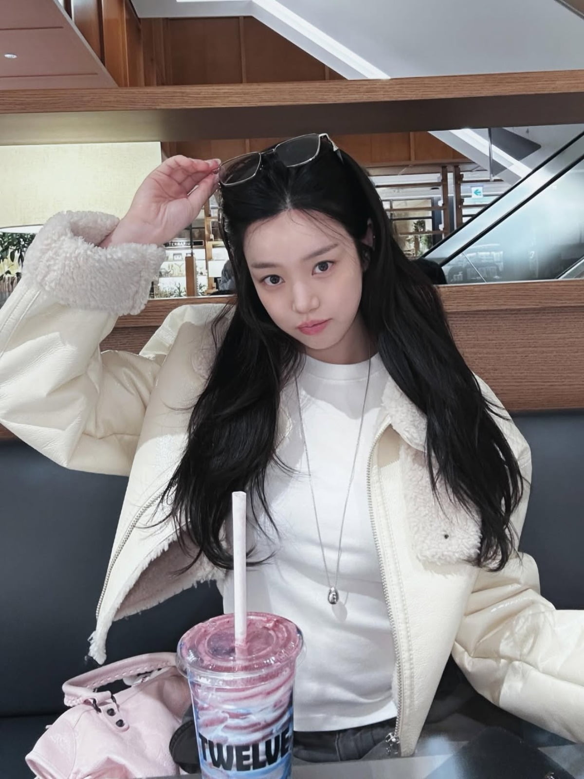 사진 = 이유비 인스타그램