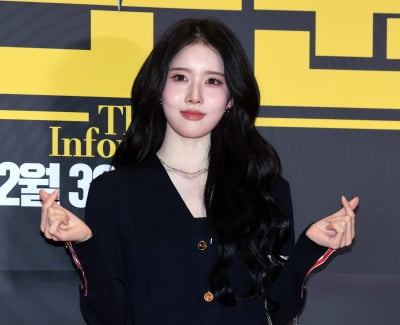 '캐스팅 특혜 논란'에 입 열었다…스테이씨 시은 "내 얼굴로 70대는 무리"