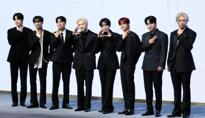 [종합] '컴백' 에이티즈, 재계약하고 훨훨 날아오를 준비 끝…"군백기도 걱정 말아요"