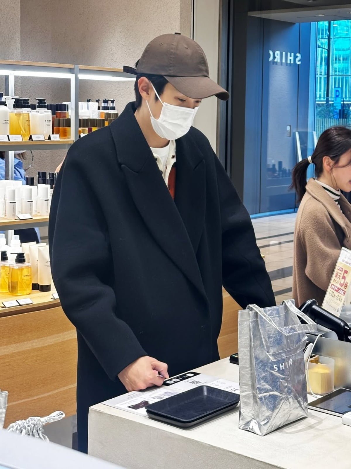 사진 = 최우식 인스타그램