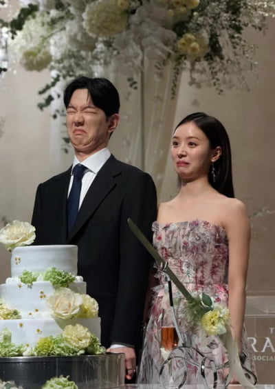 '혼전임신' 김지영♥윤수영, 급하게 결혼 2개월 앞당긴 후…비하인드 폭풍 업로드