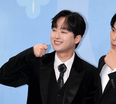 편지에 선물까지, 세기의 ♥스캔들 터졌는데…이찬원도 몰입 100%('셀럽병사')