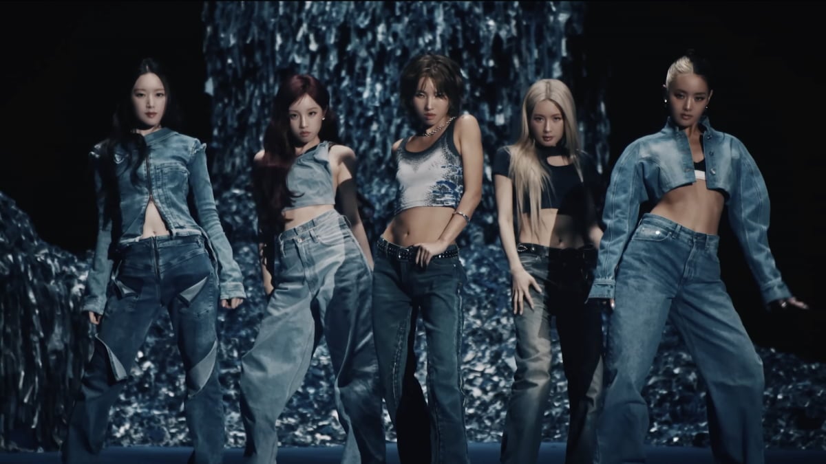 사진=그룹 아이들 'Mono (Feat. skaiwater)' 퍼포먼스 비디오 캡처