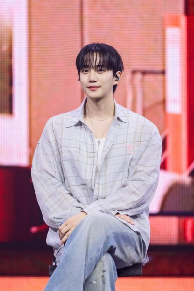 이준호, 김민하와 ♥핑크빛 3달 만에 기쁜 소식 전했다…태국서 팬미팅 성료 [공식]