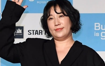 '10살 연하♥' 김영희, 결국 소신 발언했다…"효자 남편 서운해, 팔은 안으로 굽어" ('말자쇼')