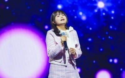 이지나, 유방암 투병 중이었다…항암 후유증에 "온몸이 아파" ('미스트롯4')