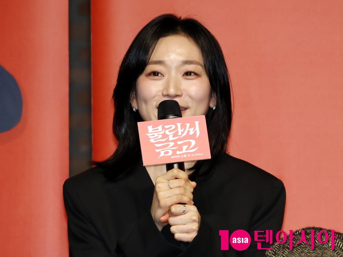 김슬기, 연극 70%는 장진 감독과 함께...초연 처음이라 기뻐요[TEN포토]