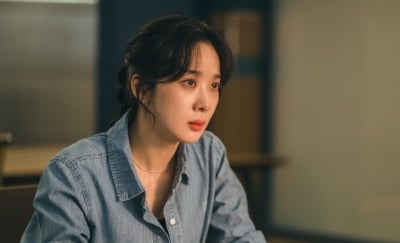 이청아, 살인 미수 용의자였다…공범은 이나영·정은채 "쇠 파이프까지 휘둘러" ('아너')[종합]