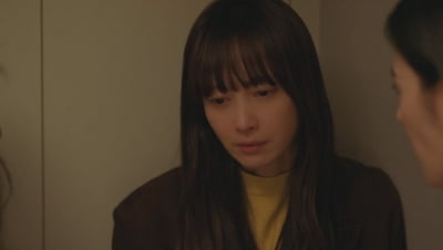 이나영, 귀가 중 괴한에게 습격당했다…손등 부상 "스토커든 안티든 상관없어" ('아너')