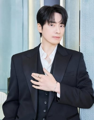 '9년 만에 재회' 이준혁, 커플 타투 포착됐다…상대는 신혜선, 팬들도 "너네 사귀니"