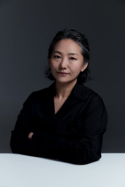 [공식] 박명신, 북한 식당에서 근무…지배인 자리까지 올라가며 카리스마('휴민트')