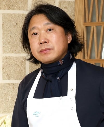 '흑백2' 음주운전 전과 논란 있었는데…"음주운전 할 일 없어" 김성운 셰프 로망 실현[인터뷰③]