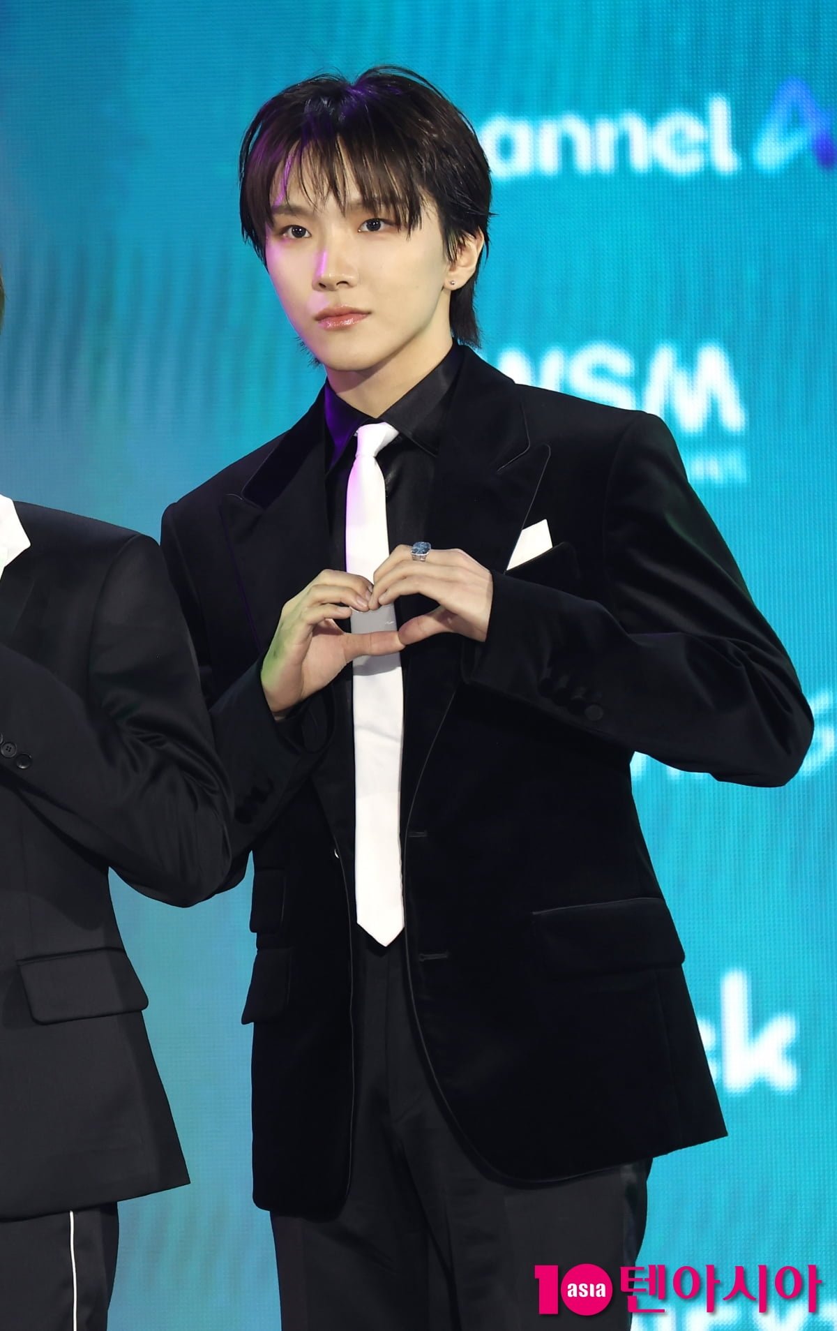 보이넥스트도어 태산, 하트는 시크하게[TEN포토]