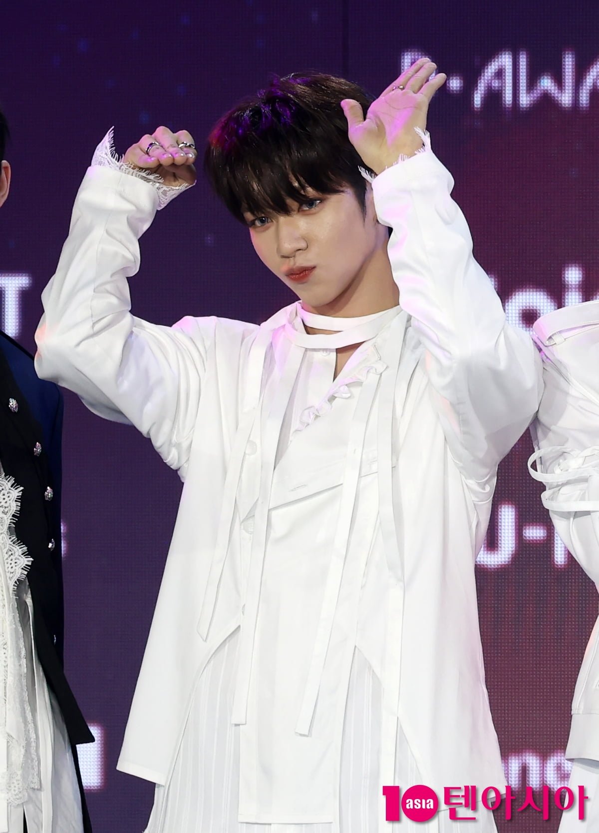 아홉 제이엘, 수려한 외모 앙~[TEN포토]