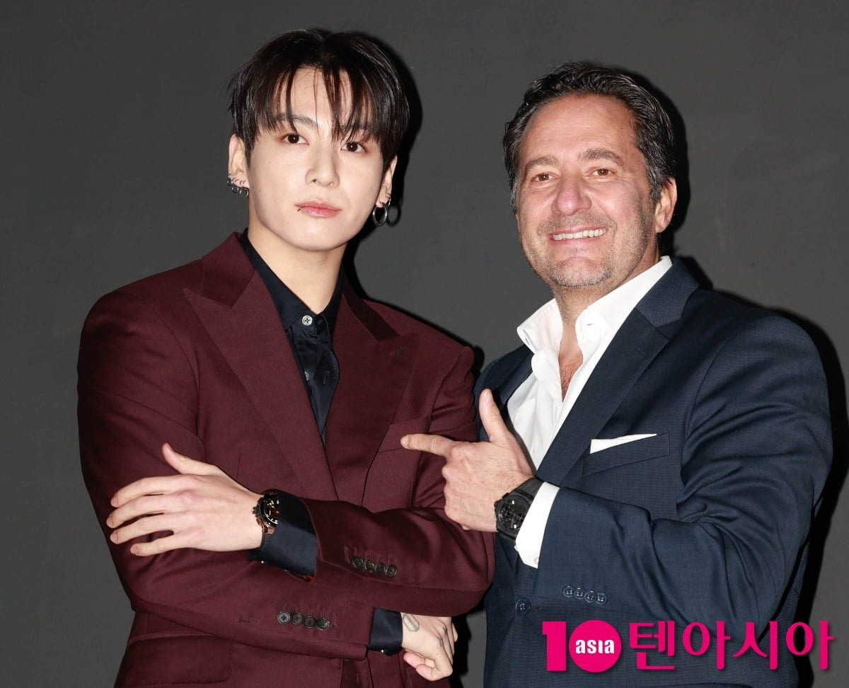 BTS 정국, CEO가 챙기는 월드스타[TEN포토]