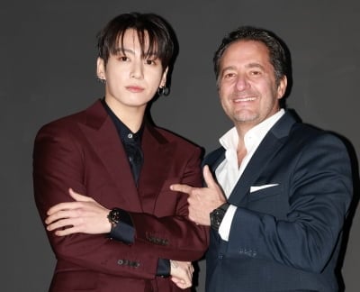 BTS 정국, CEO가 챙기는 월드스타[TEN포토]