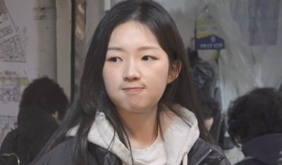 박나래 빠진 '나혼산' 새멤버, 20대 유명 셰프라더니…시장서 포착, "내게는 백화점"