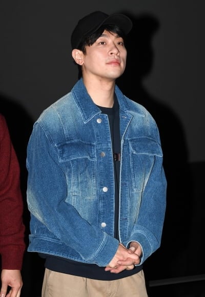 박정민, 홍보요정 그림자 마저 멋짐[TEN포토]