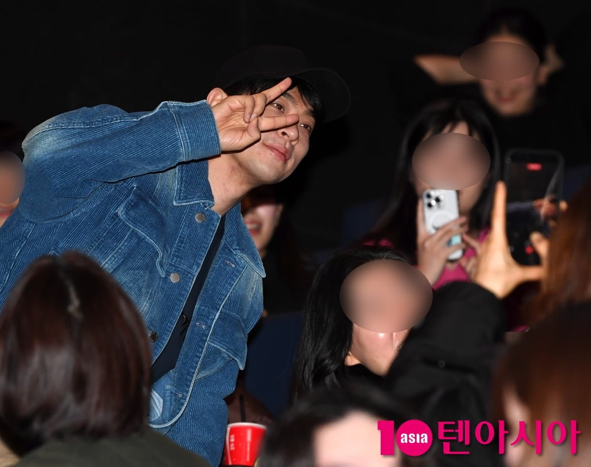 박정민, 귀엽게 브이 하는 멜로장인[TEN포토]