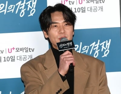 '사생활 구설' 이이경 잠정 하차 도중…'용형4', 결국 김태훈 섭외 "이런 일이 있을 수 있나"