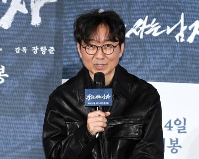 장항준, 어떤 얼굴로 '성형'할까…웃으며 내뱉은 천만 공약, 가시권