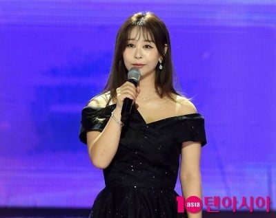 윤태화, 방송서 이혼 사실 최초로 밝혔다…"8세 연상과 1년 살고 각자 길" ('미스트롯4')