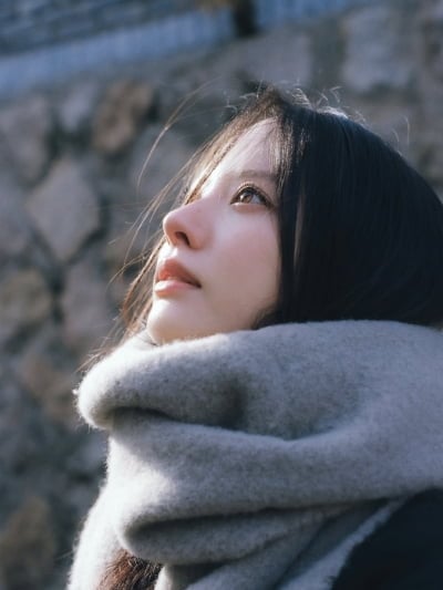 우주소녀 보나, AI도 질투할 '숨 막히는' 미모…겨울 끝자락서 리즈 경신