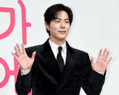 홍종현, '부동산 700억' 서장훈과 이웃이었다…"엘베에서 보고 놀라"('미우새')