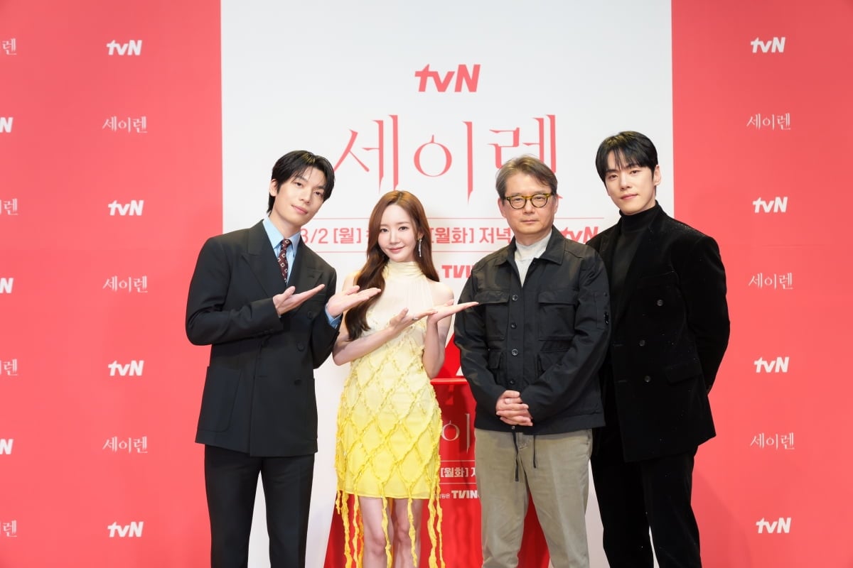 '37kg까지 뺐던' 박민영, 또 독하게 관리했다…"밥 안 먹고 물 3L 마셔, 이명 들리더라" ('세이렌')[종합]