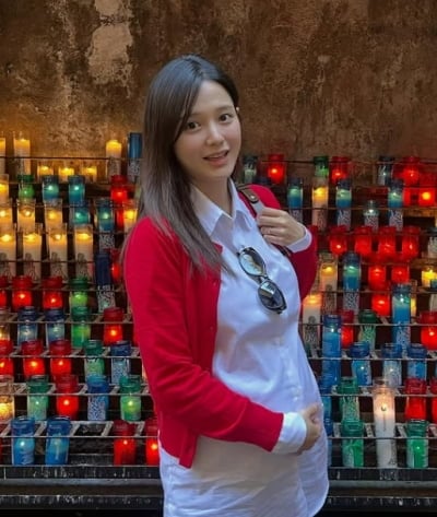 남보라 13남매 일부, 한국에 없다…여동생들만 데려간 '장녀' 클라스