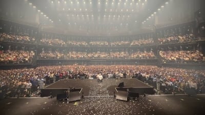 '36세' 정용화, 마침내 벅찬 소식 알렸다…10년간 식을 줄 모르는 글로벌 화력 입증