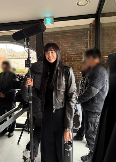 '원빈♥' 이나영, 9등신 비율 여신으로 유명했었는데…47세에도 현실감 없는 비주얼 ('아너")