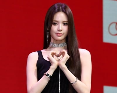 하이브 서바이벌 탈락 3년 만에 '뮤직뱅크' MC 꿰찼다…웨이크원 걸그룹 멤버 "잊지 못할 듯"