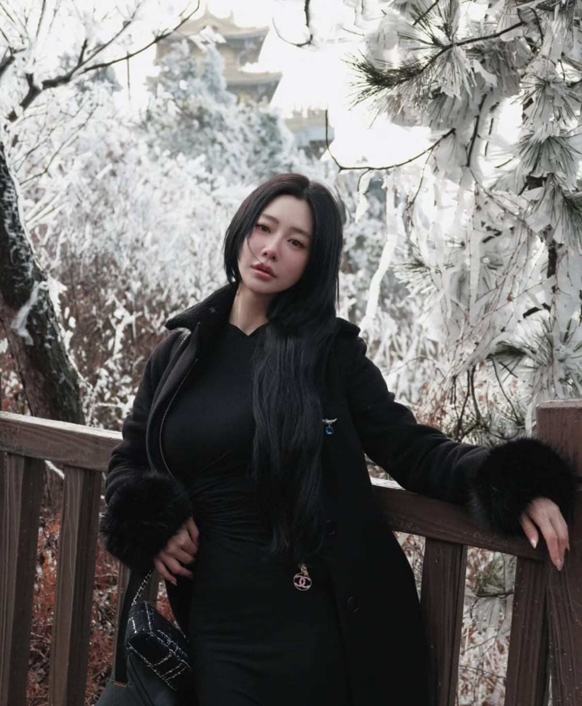 사진 = 클라라 인스타그램