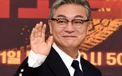 '60세 돌싱' 김의성, 알고보니 ♥열애 중이었다…"15년 째 만나고 있어" ('미우새')