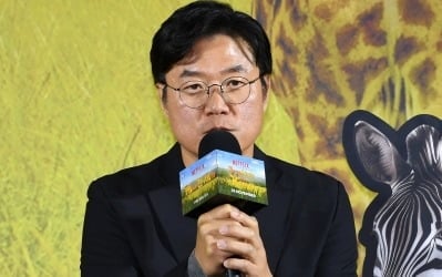 나영석, 요즘 잘 나간다더니…고등학교 교사 됐다 "열정적인 모습으로 수업에 임해" ('응답하라')