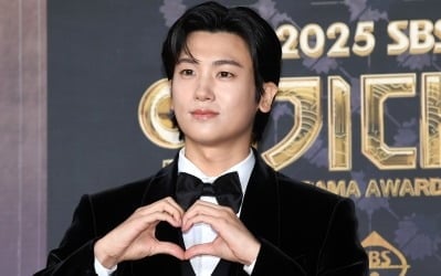 박형식, 박규영과 ♥핑크빛 앞두고 깜짝 소식 알렸다…日 팬미팅 'The Next Page' 성료