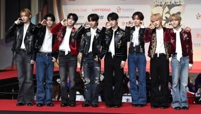 [공식] 아홉, 전속계약 연장 좋은 소식 들릴까…"긍정 논의 중"