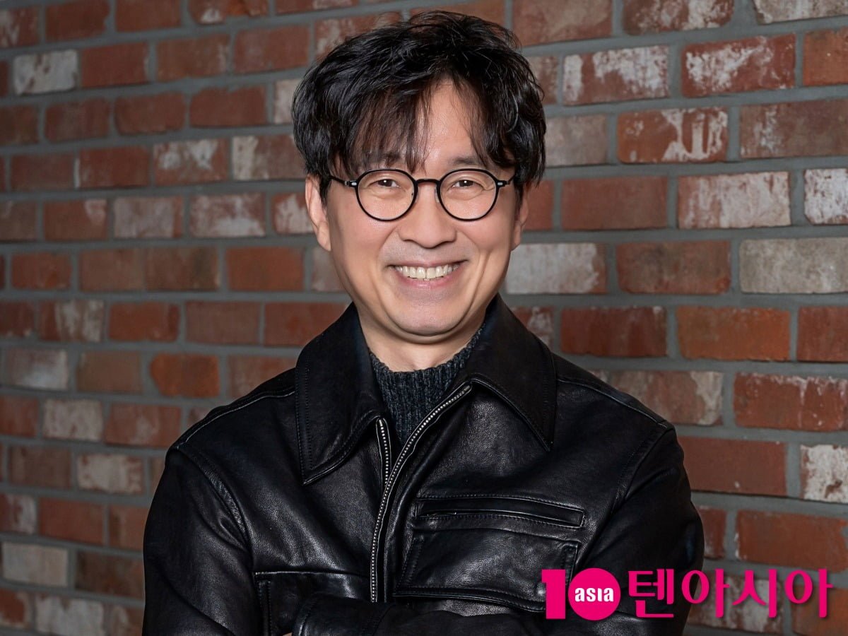 장항준, 개명·성형·귀화 눈앞…'왕사남' 올해 첫 천만영화 가시권[TEN스타필드]