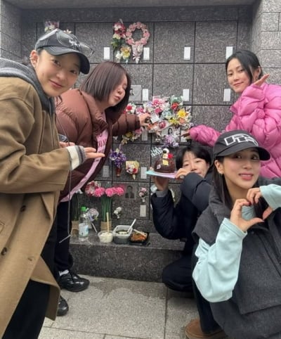 故박보람, 하늘서도 든든하겠어…두 번째 생일 맞아 '힙 언니들' 싹 모였다