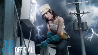 있지 유나, 막내에서 솔로 가수로…'아이스크림' 무슨 맛일까