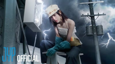 있지 유나, 막내에서 솔로 가수로…'아이스크림' 무슨 맛일까