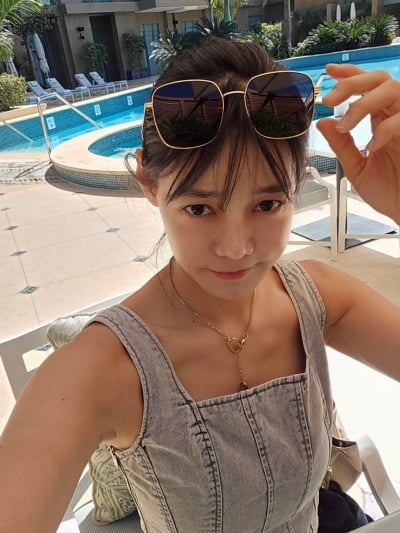 '이혼 4년차' 안현모, 정부부름 받더니 이미지 변신했다…아찔한 어깨라인 노출