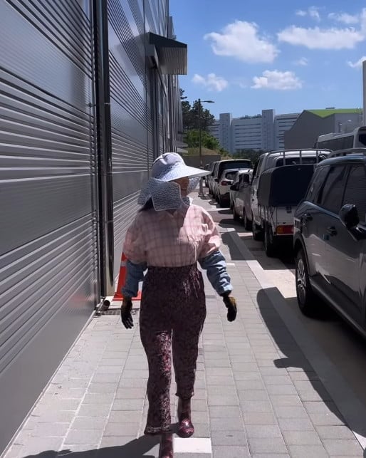 사진=한지민 SNS